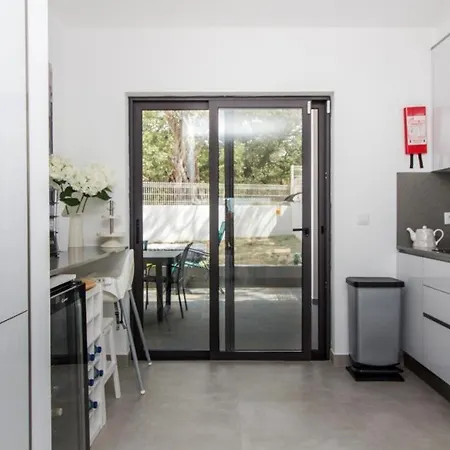 Villa Villa Salut By Stay-Ici, Algarve Holiday Rental Albufeira