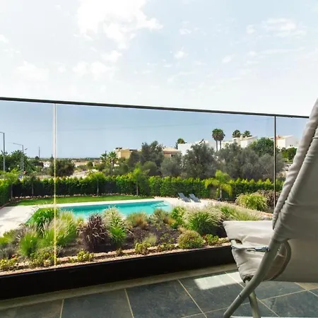 Villa Salut By Stay-Ici, Algarve Holiday Rental * Albufeira