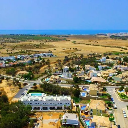 Villa Salut By Stay-Ici, Algarve Holiday Rental Villa