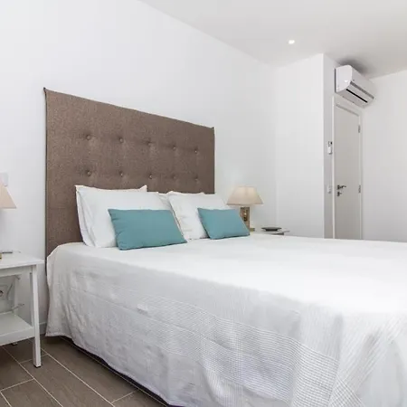 Villa Salut By Stay-Ici, Algarve Holiday Rental *