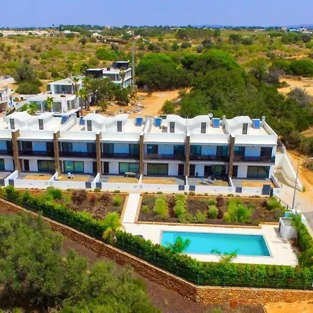 Villa Salut By Stay-Ici, Algarve Holiday Rental ヴィラ *